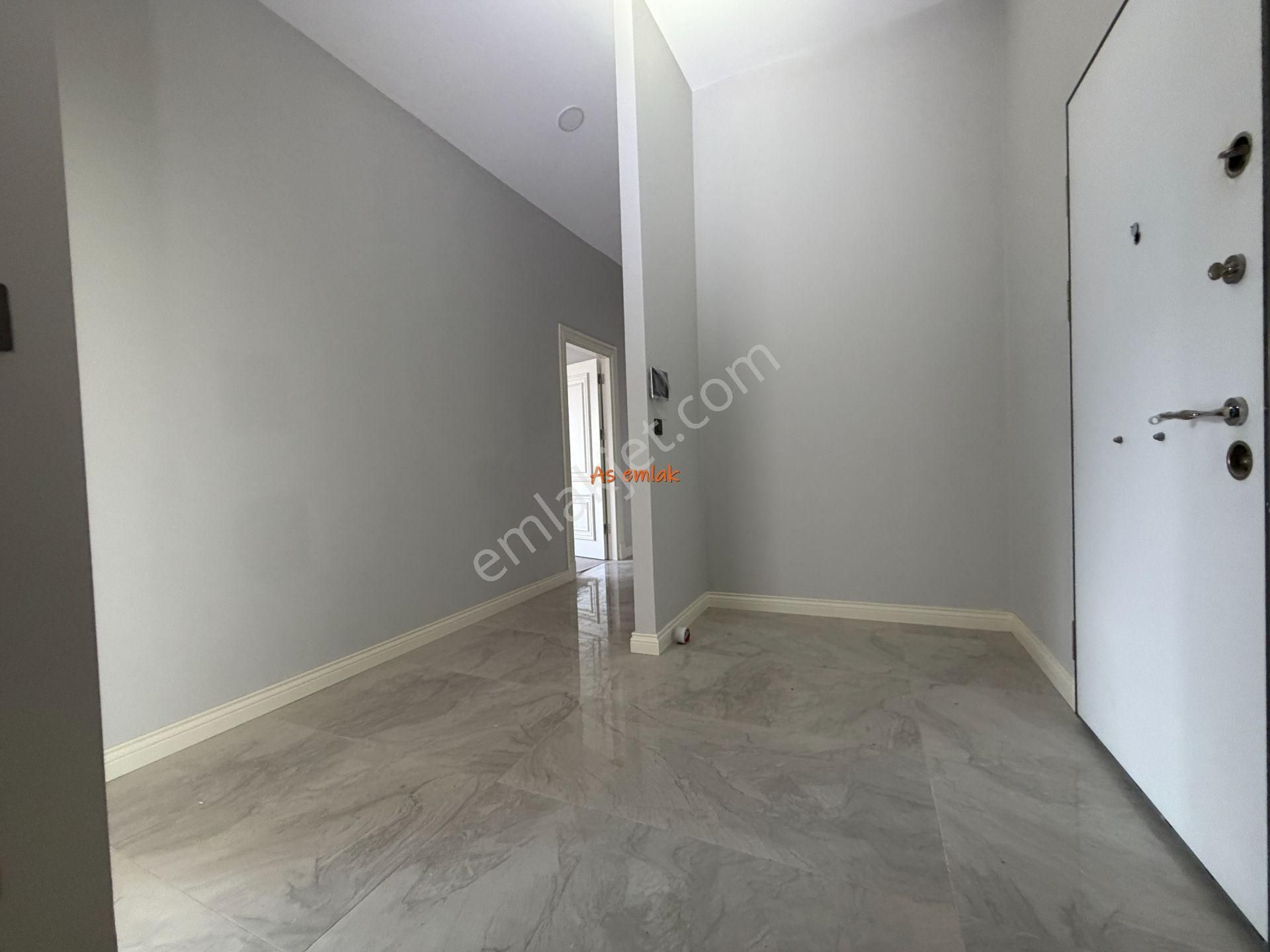 As Emlaktan 5+2 Altunizade Evlerinde Otoparklı Lüx 230m2 Lüx Dublex - Görsel 18