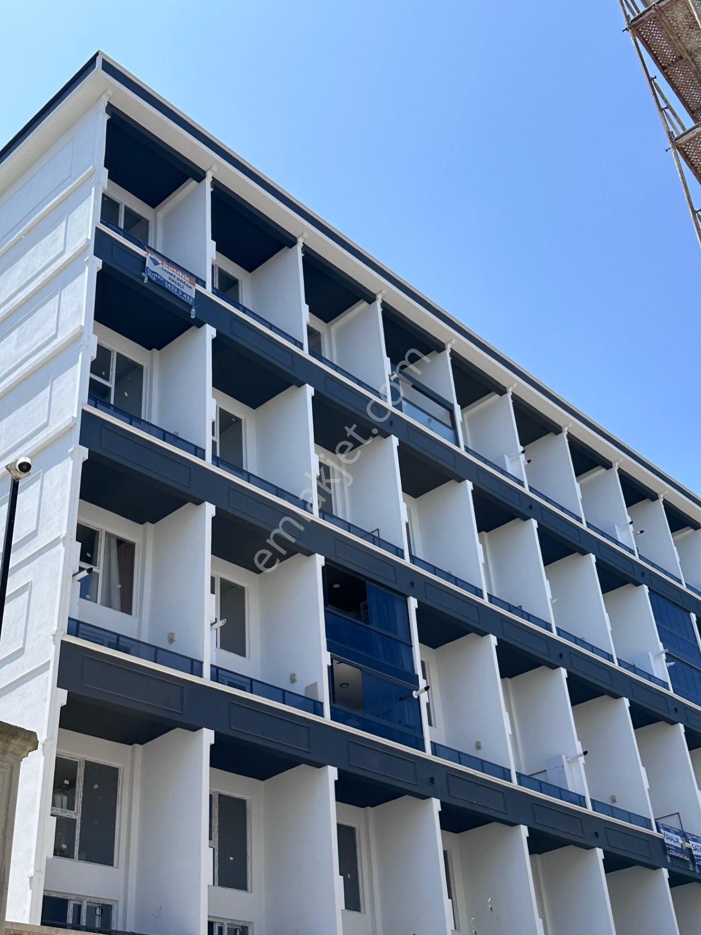 Truva // Onur'dan Deniz Manzaralı Sıfır Lüks Eşyalı Loft Daire - Görsel 27