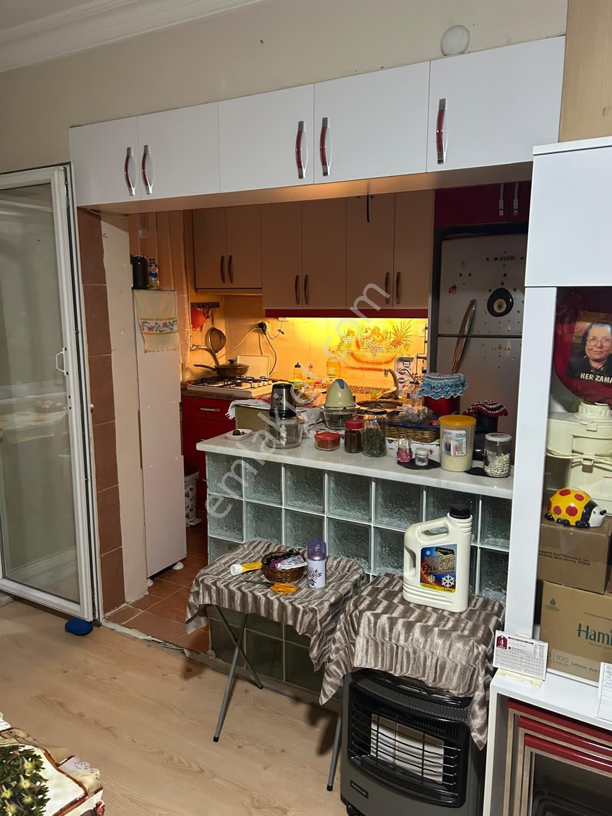 Büyükçekmecede Uygun Fiyata Cadde Üstünde Satılık Daire....