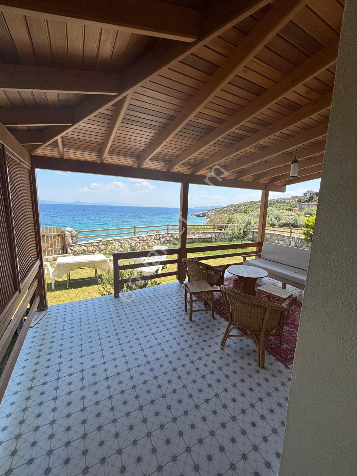 Mor Çiçek Emlak Karaburun Mordoğanda Deniz Manzaralı Denize Sıfır Villa - Görsel 28