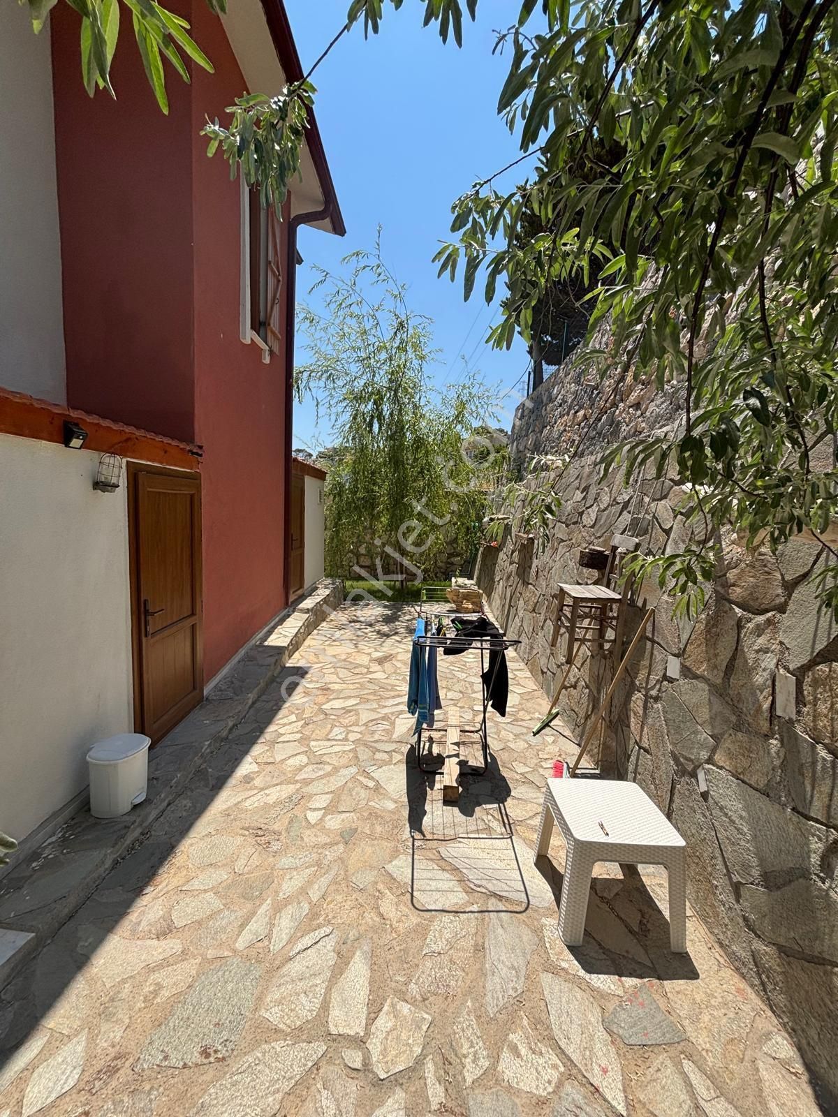 Mor Çiçek Emlak Karaburun Mordoğanda Deniz Manzaralı Denize Sıfır Villa - Görsel 29