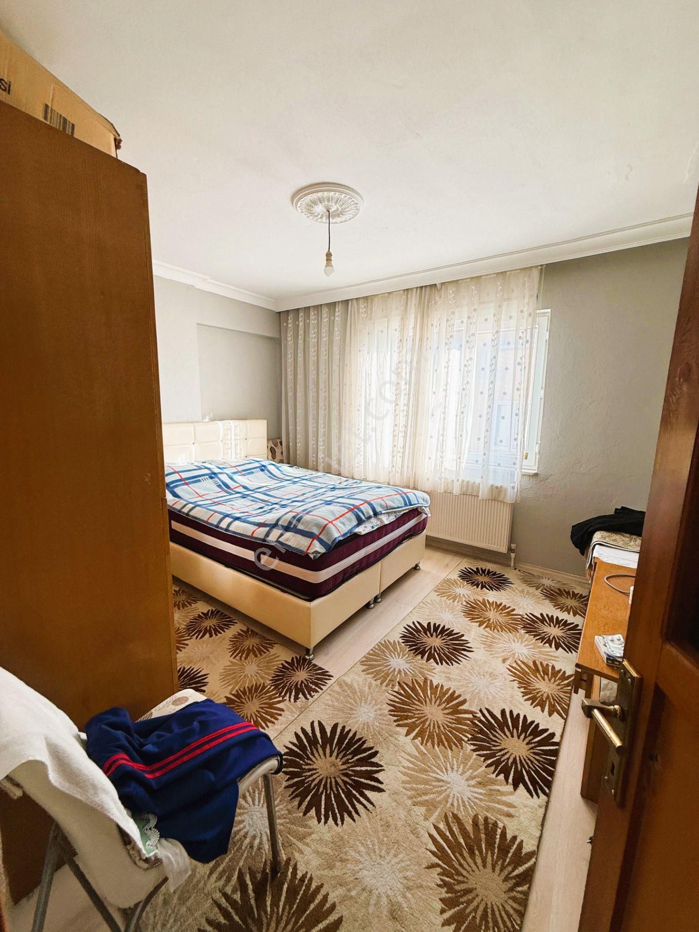 Gemlik Hürriyet Caddesi Civarı Masrafsız 2+1 Daire - Görsel 9