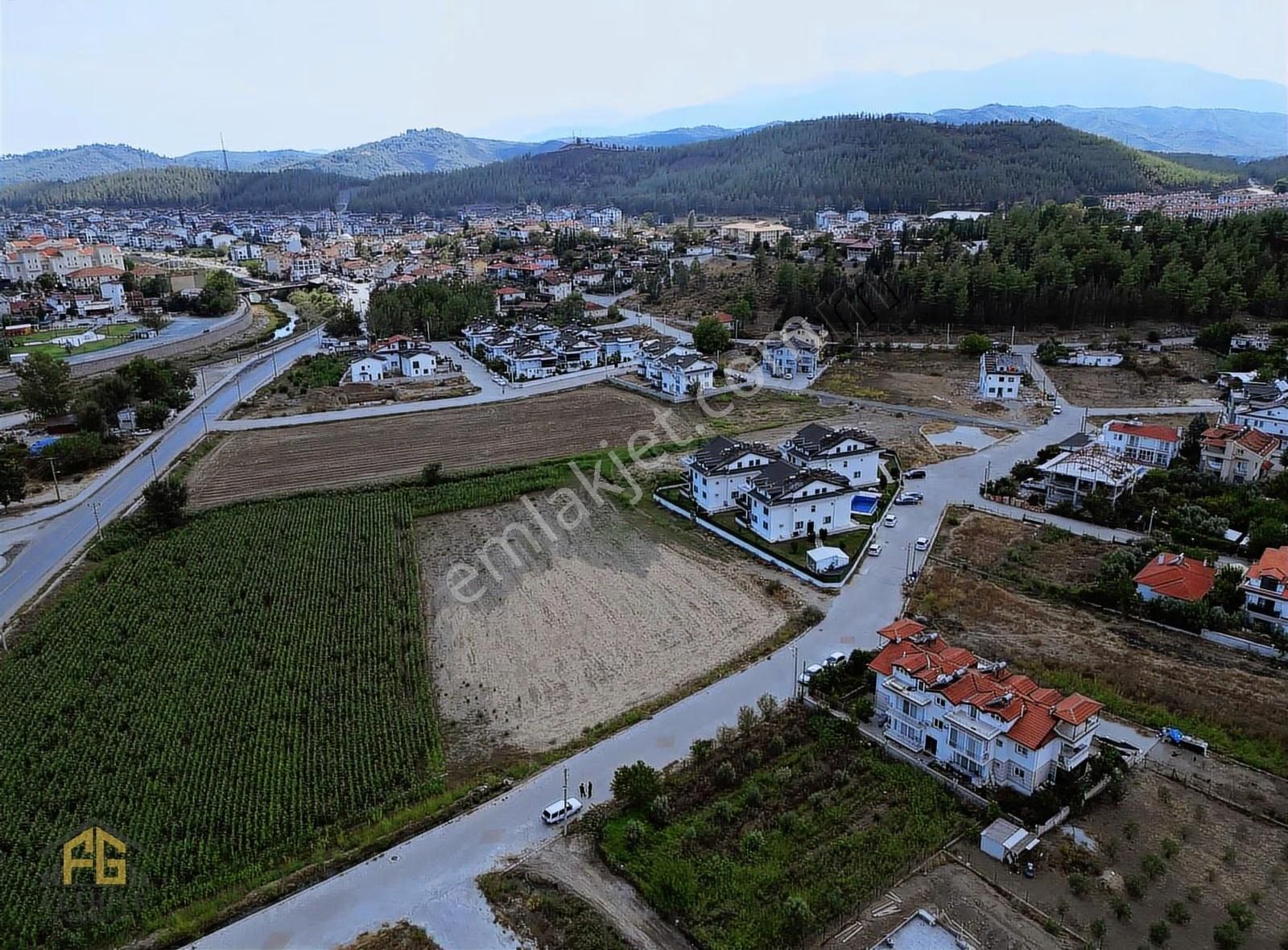 Fethiye Seydikemerde Konut İmarlı 730 M² Köşe Parsel - Görsel 2