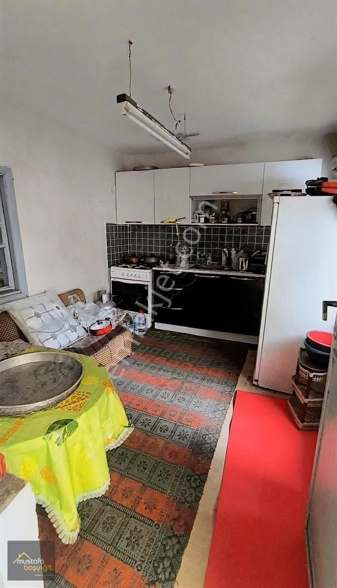 Mustafa Başyiğit Emlak'tan 261 M2 Satılık Arsa - Görsel 2