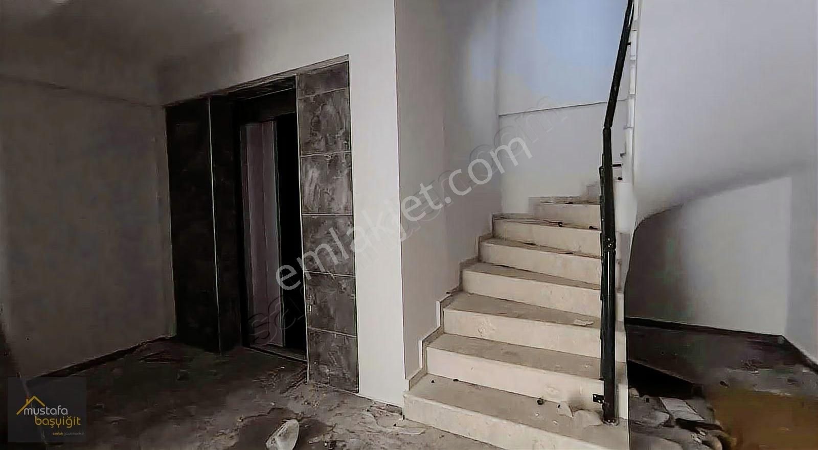 Mustafa Başyiğit Emlak'tan Reşatbey'de Ara Kat 2+1 - Görsel 3