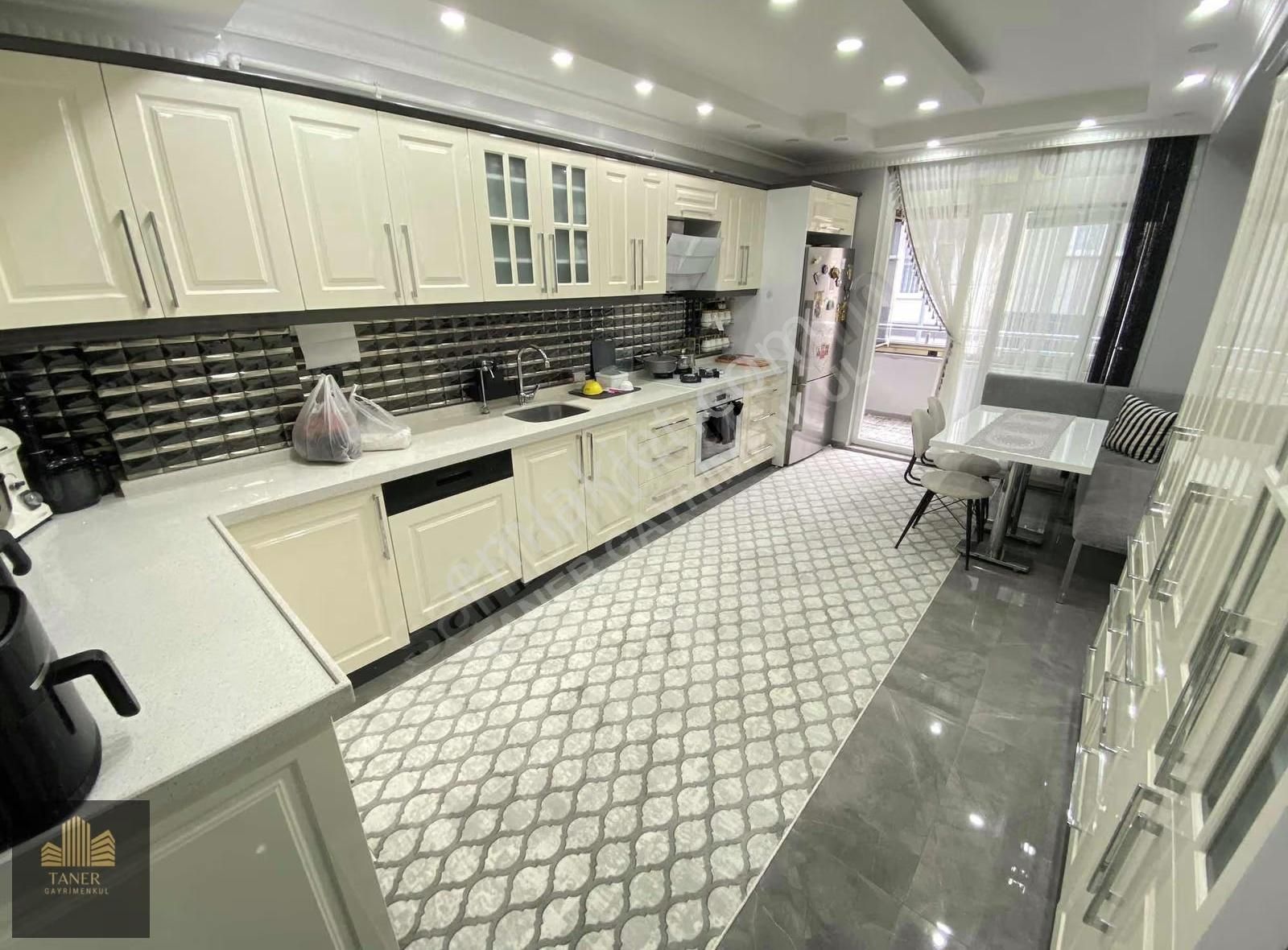 3+1 Satılık Net 140 M2 Ebeveyn Banyolu Krediye Uygun Daire - Görsel 6