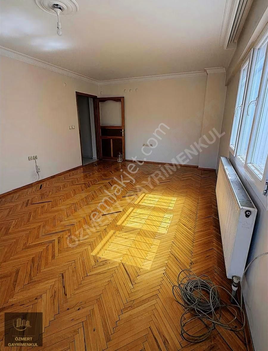 Gülyaka Mah De 3+1 Arakat 140 M2 Köşe Ferah Satılık Daire - Görsel 3