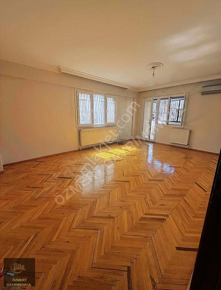 Gülyaka Mah De 3+1 Arakat 140 M2 Köşe Ferah Satılık Daire