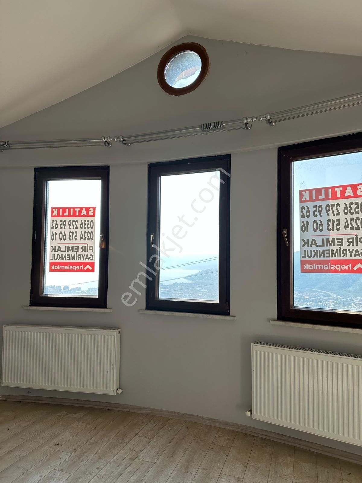 Umurbeyde Bahçeli Deniz Manzaralı Satılık Villa - Görsel 10