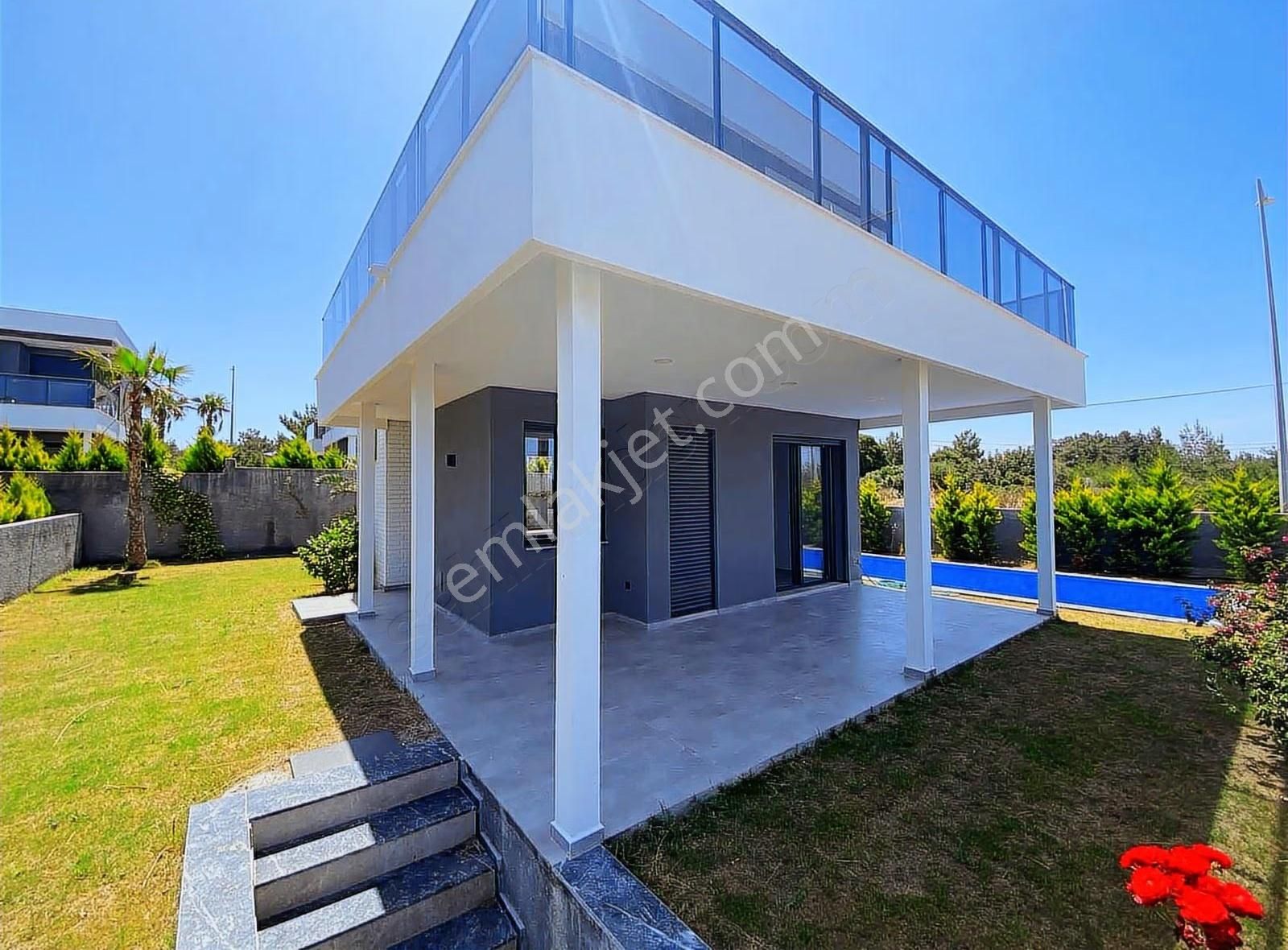 Alya Gayrimenkul Çeşme Ildırda Deniz Manzaralı Villa - Görsel 6