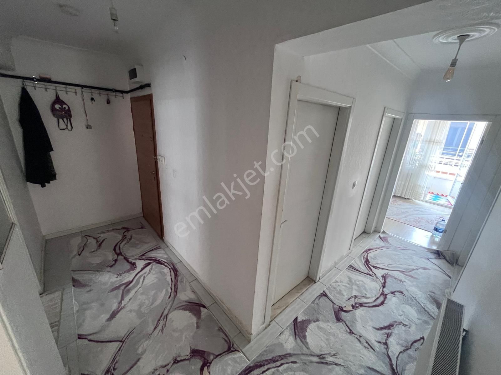 Pınarbaşı 2.katta 3+1 Muzzam Konumda Takas Var 5 Yıllık Daire - Görsel 28