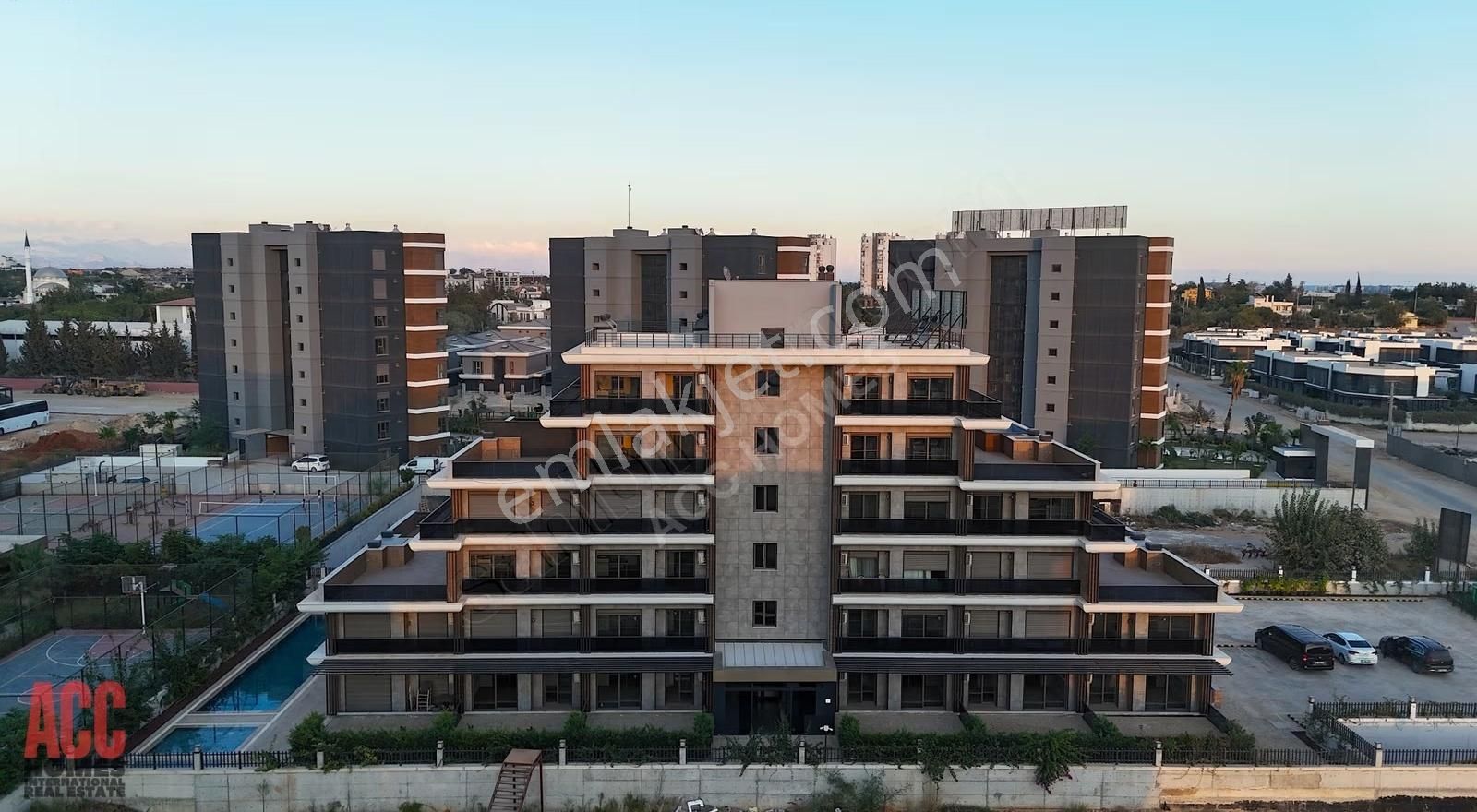 Acc Homes'tan Gökdemir Sky Suit 1+1 Arakat Eşyalı Lüks Daire - Görsel 8