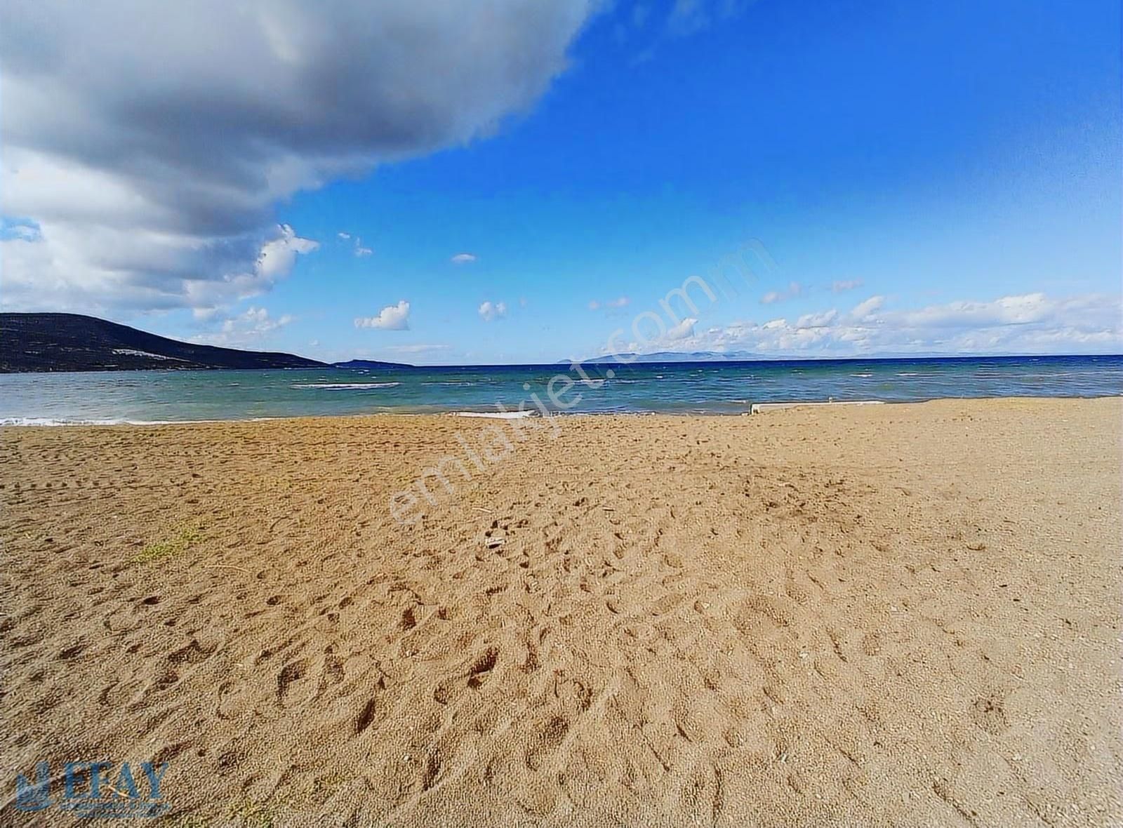 Denize Ve Merkeze Çok Yakın Özel Bir Site... Açıklamayı Okuyunuz - Görsel 2