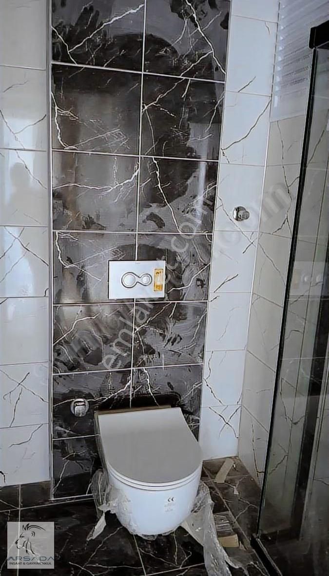 Kuşadası Değirmenderede 1+1 Bahçeli - Görsel 8