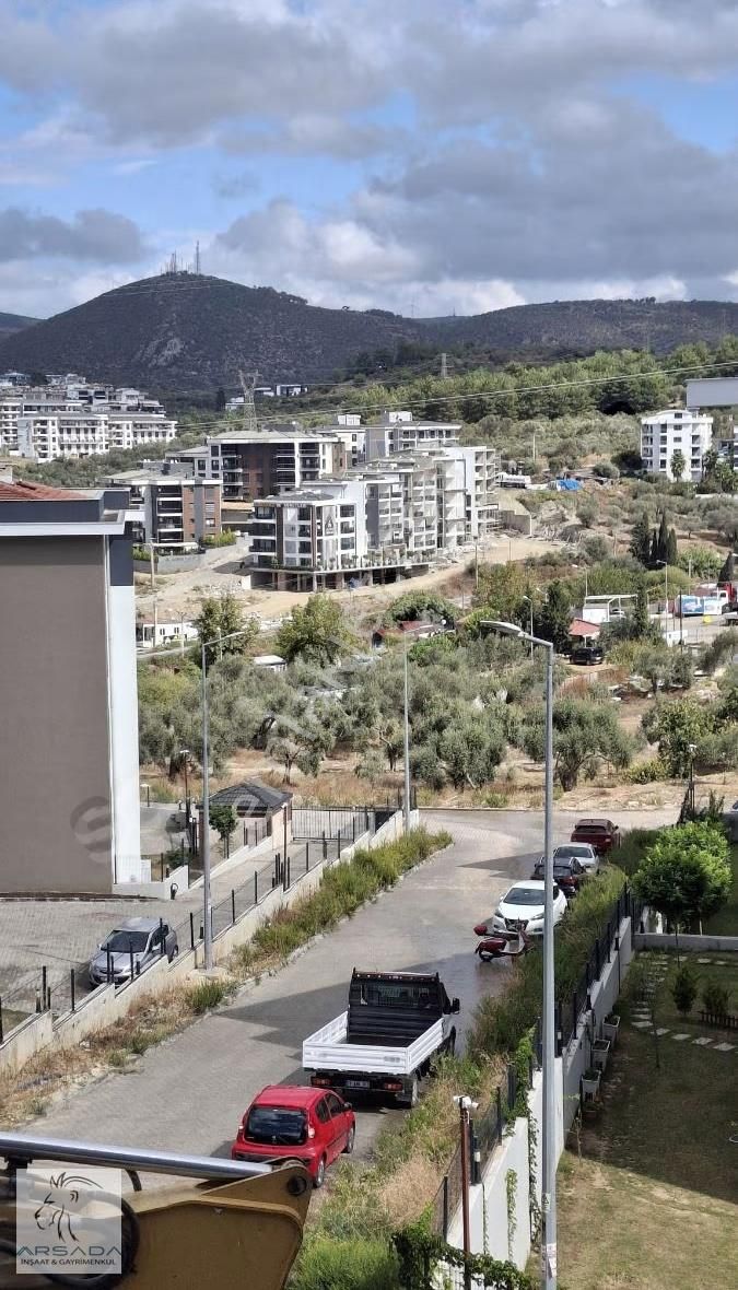 Kuşadası Değirmenderede 1+1 Bahçeli - Görsel 6