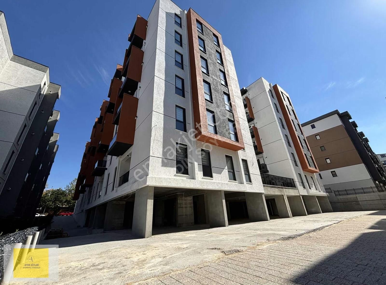 Görükle Dumlupınar Mah Site İçi Satılık 2+1 Ara Kat - Görsel 3