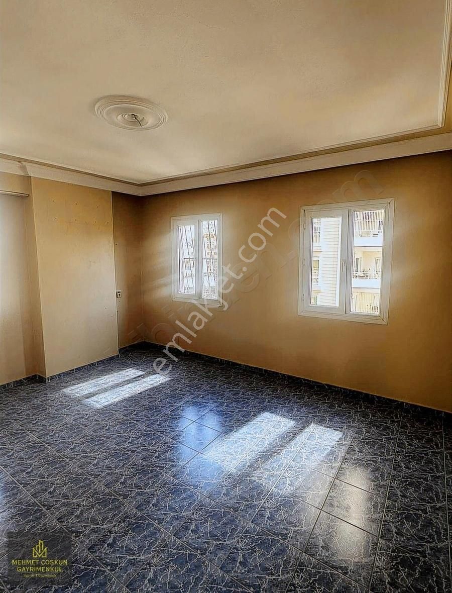 Mustafa Kemal Paşa Bulvarı Üzeri Geniş Oturumlu 4+1 Daire - Görsel 4