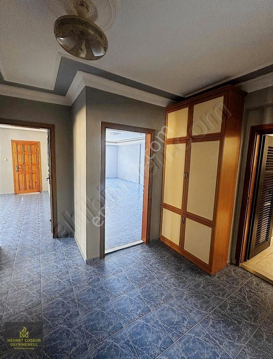 Mustafa Kemal Paşa Bulvarı Üzeri Geniş Oturumlu 4+1 Daire - Görsel 23