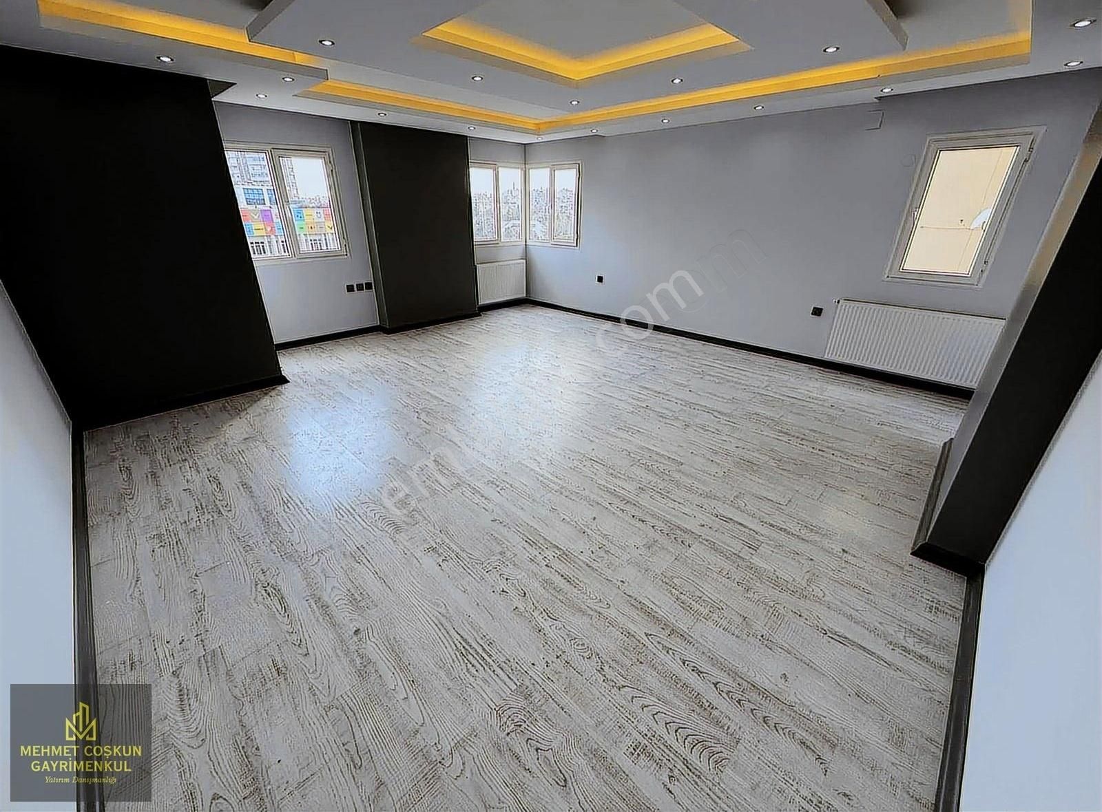 Turgut Özal Bulv Üzeri K.mutfak Çok Geniş Satılık 4+1 Daire - Görsel 14