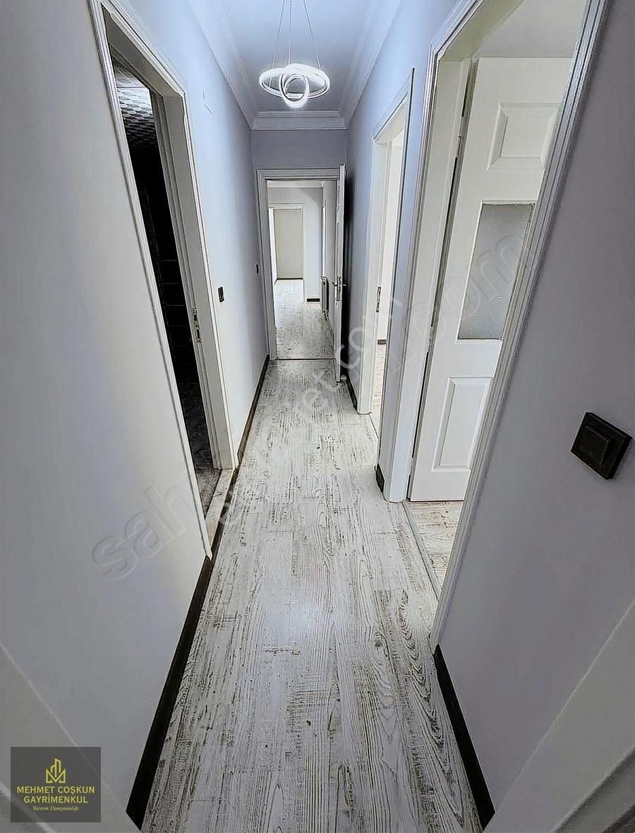 Turgut Özal Bulv Üzeri K.mutfak Çok Geniş Satılık 4+1 Daire - Görsel 3