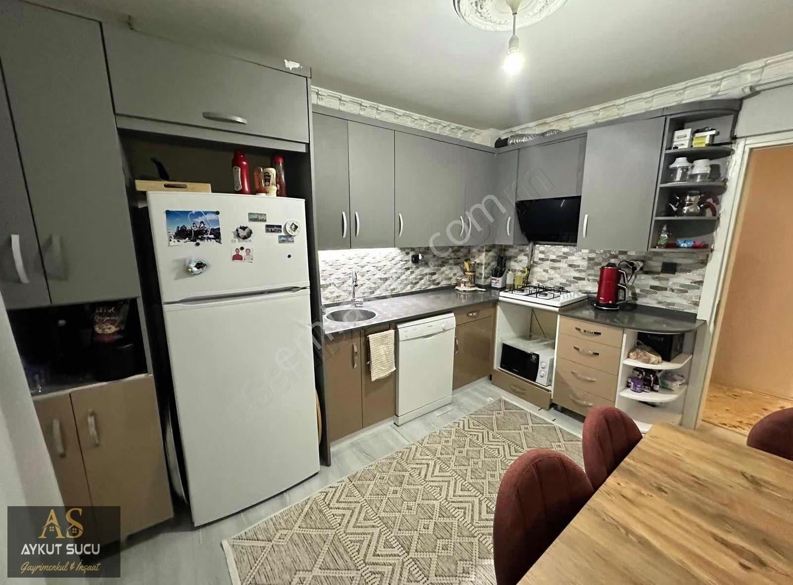 Bornova Maceraparkın Orda Satılık 2+1 3 Cepheli - Görsel 3