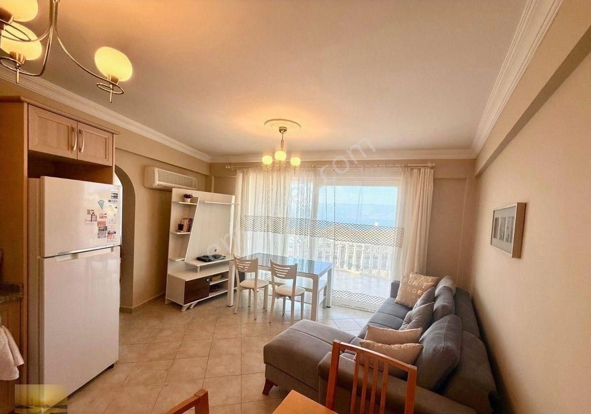 Full Deniz Manzaralı Daire Özel Plajlı Sitede Ön Bloklarda Bulunmaz Fırsat Yatırıma Uygun Acil