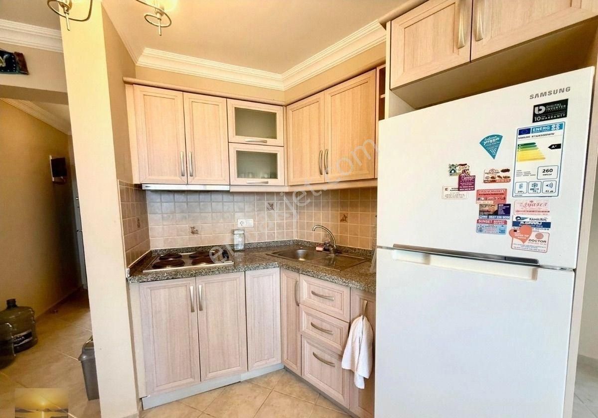 Full Deniz Manzaralı Daire Özel Plajlı Sitede Ön Bloklarda Bulunmaz Fırsat Yatırıma Uygun Acil - Görsel 11