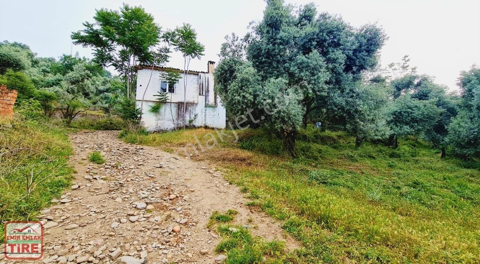 Muhteşem Manzaralı Satılık Müstakil Evli Arsa - Görsel 13