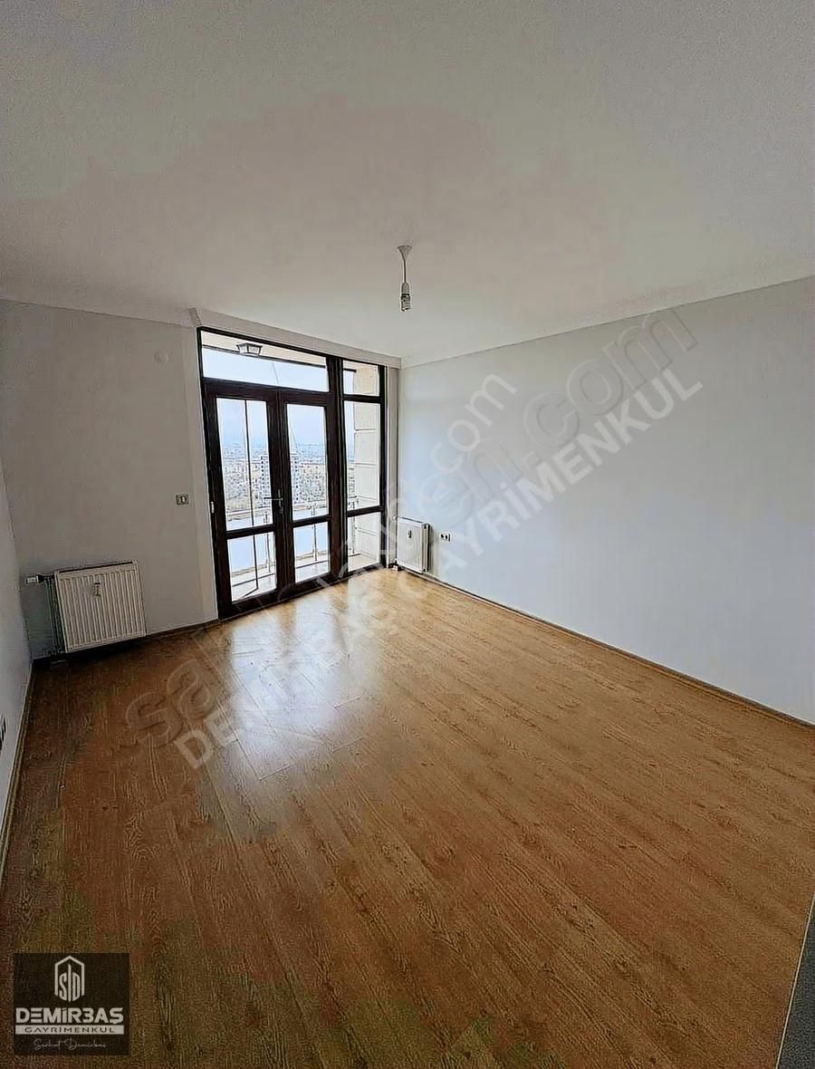 Demirbaş Gayrimenkulden Artemis Sitesinde Satılık Dubleks Daire - Görsel 4