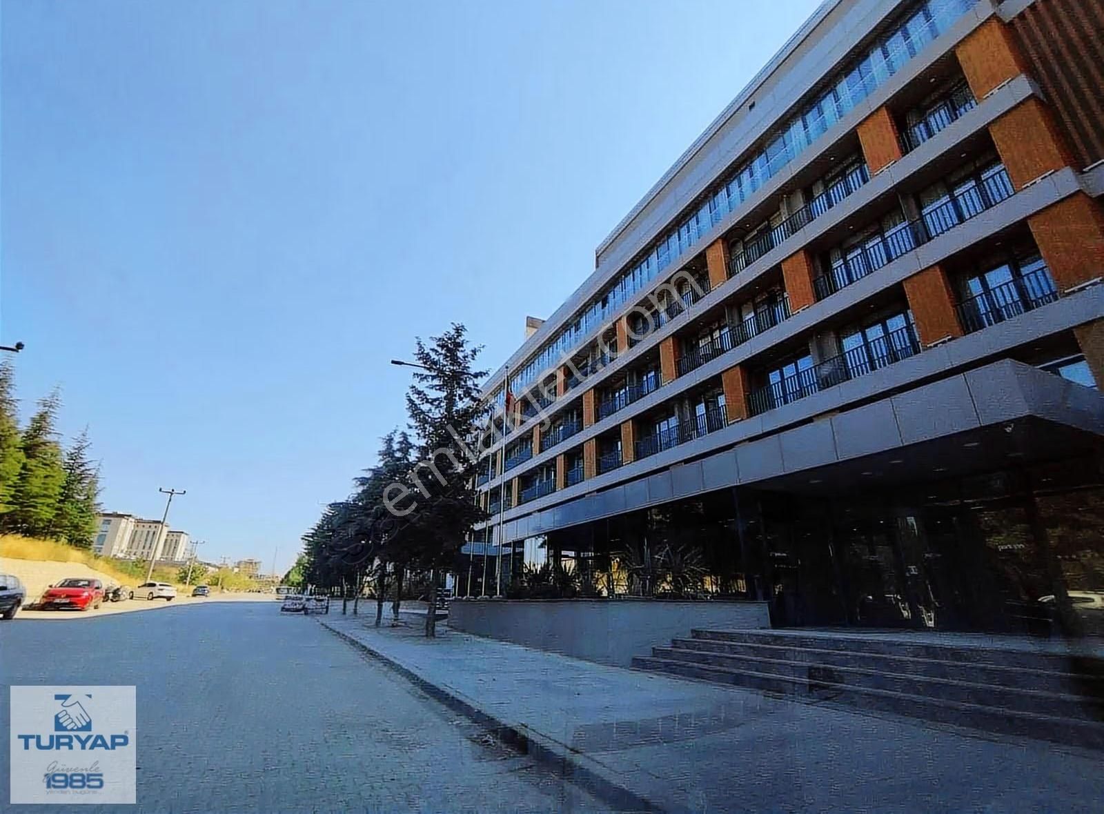 Turyap'tan; Semt77 Begonya Sitesinde, Satılık, Eşyalı 1+0 Daire