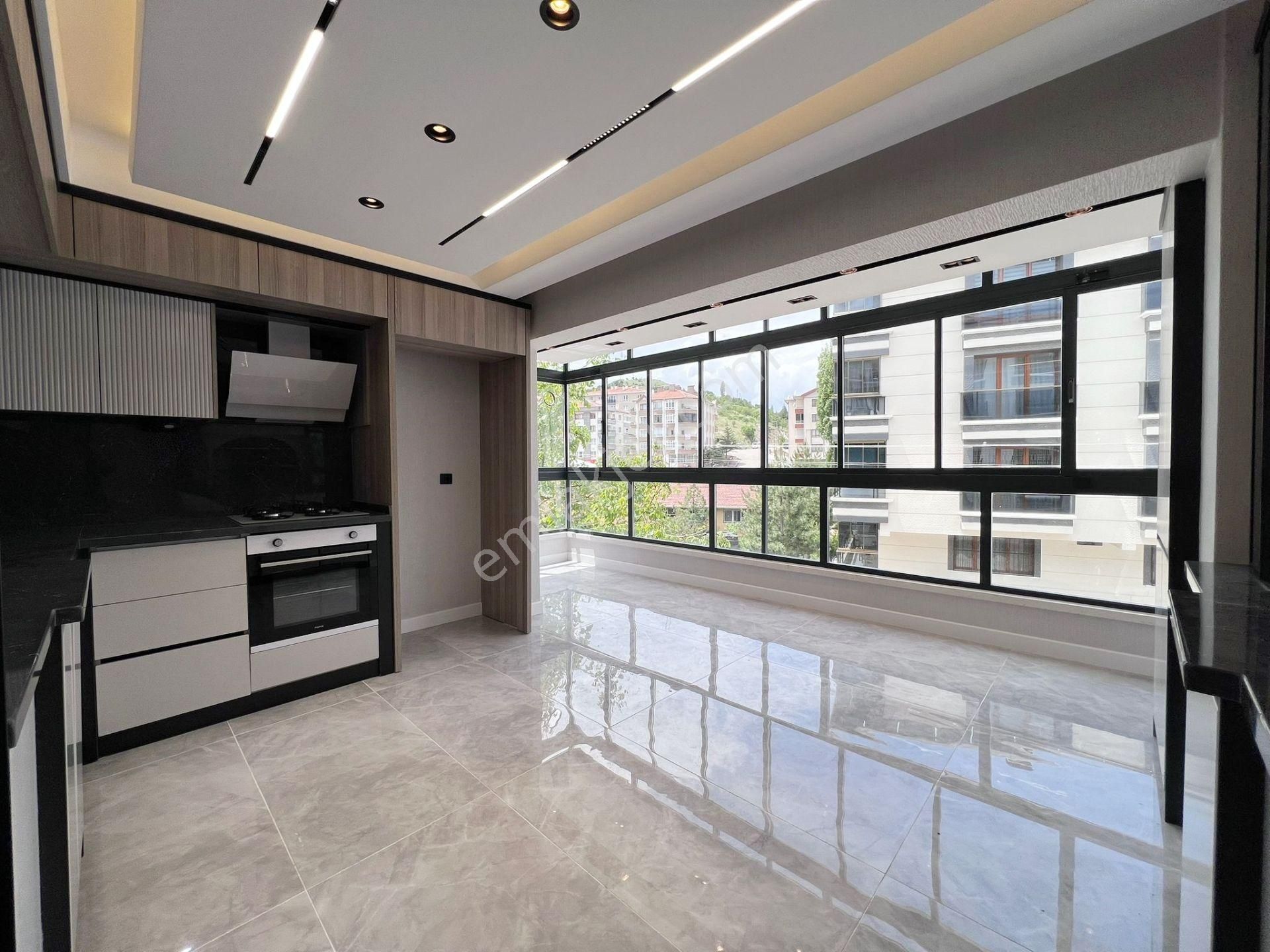 Öz'maşallahdan Cadde Kenarı Ultra Lüx Yapılı 3+1 Sıfır Daire !! - Görsel 6