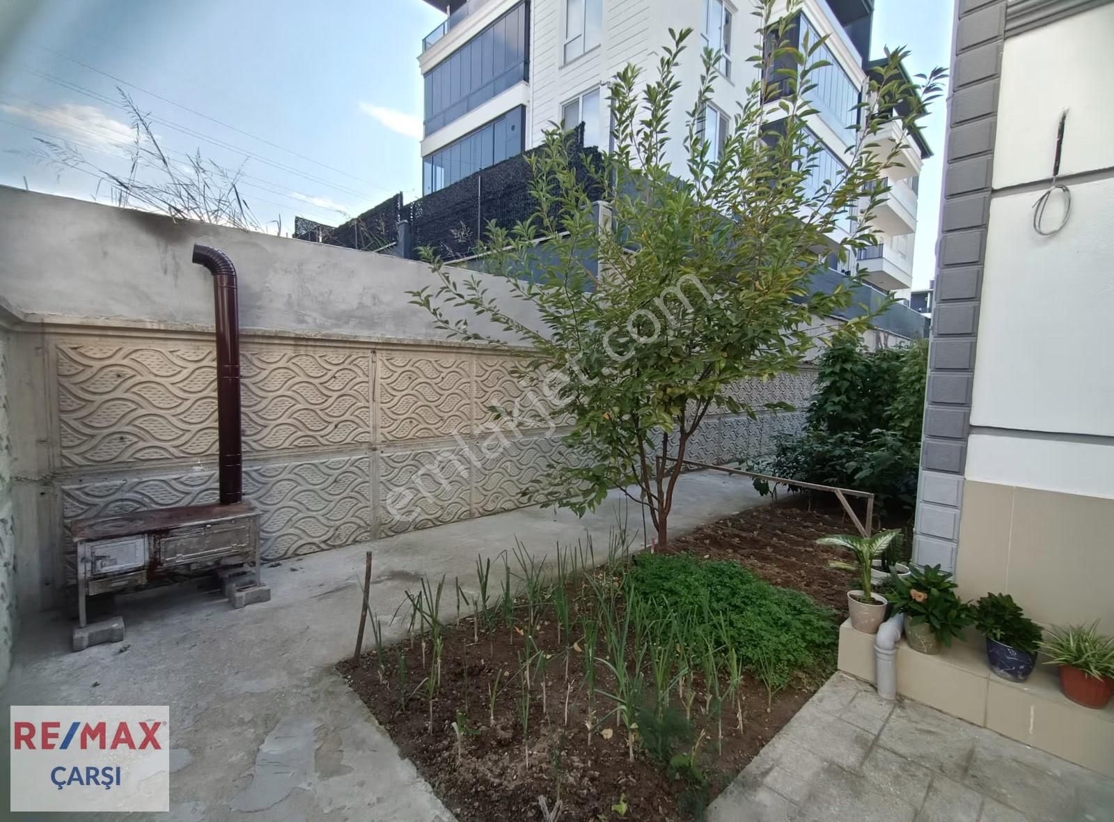 Remax Çarşı Güvencesiyle Başiskele De Satılık Müstakil Ev - Görsel 20
