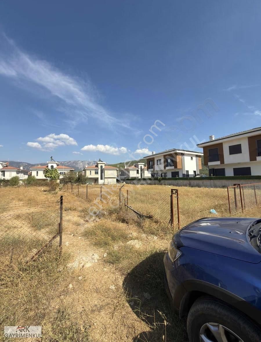 Satılık 20/40 İmarlı Ayrık Nizam Villa Yapılabilir Fırsat Arsa!