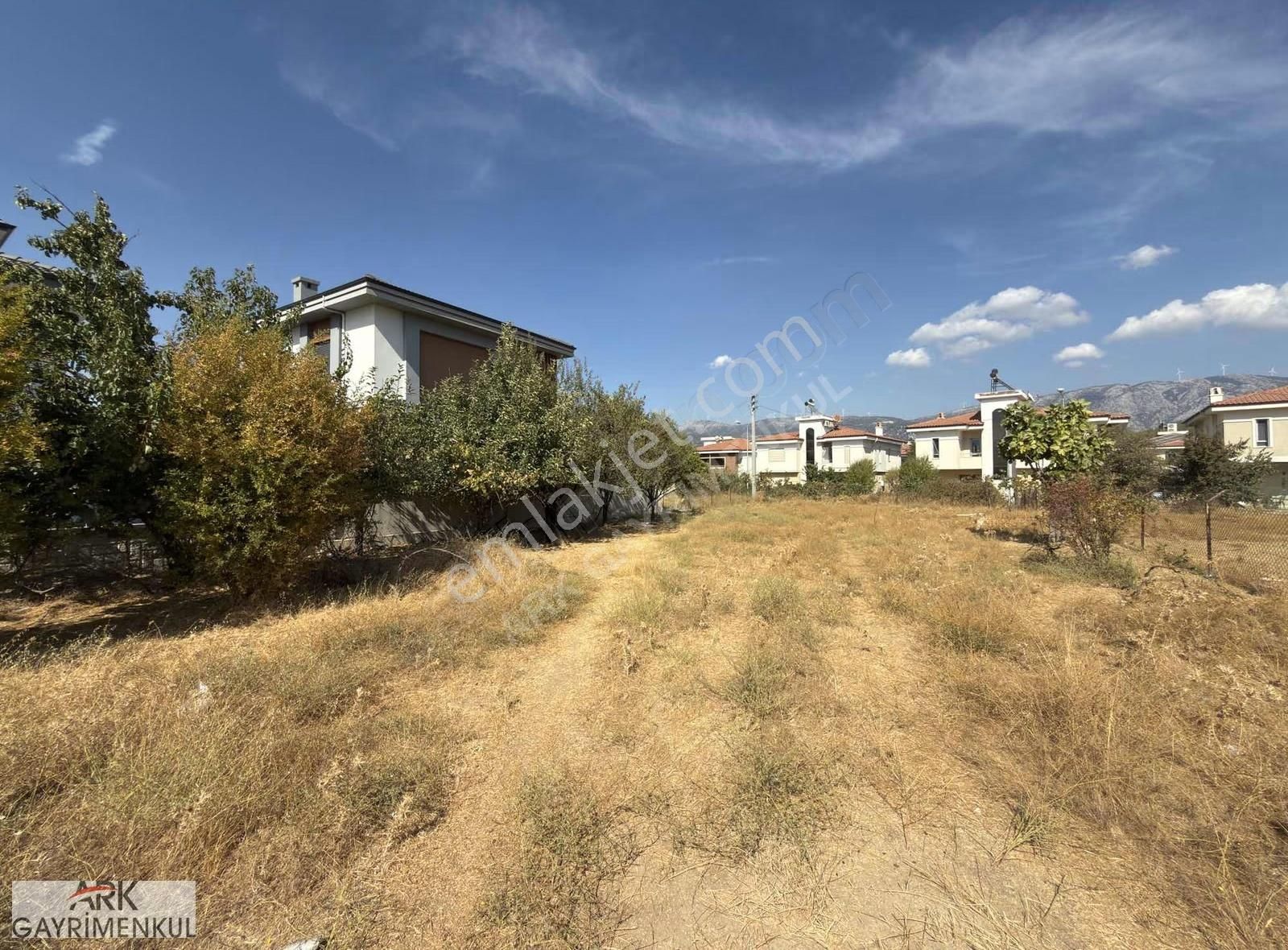 Satılık 20/40 İmarlı Ayrık Nizam Villa Yapılabilir Fırsat Arsa! - Görsel 6
