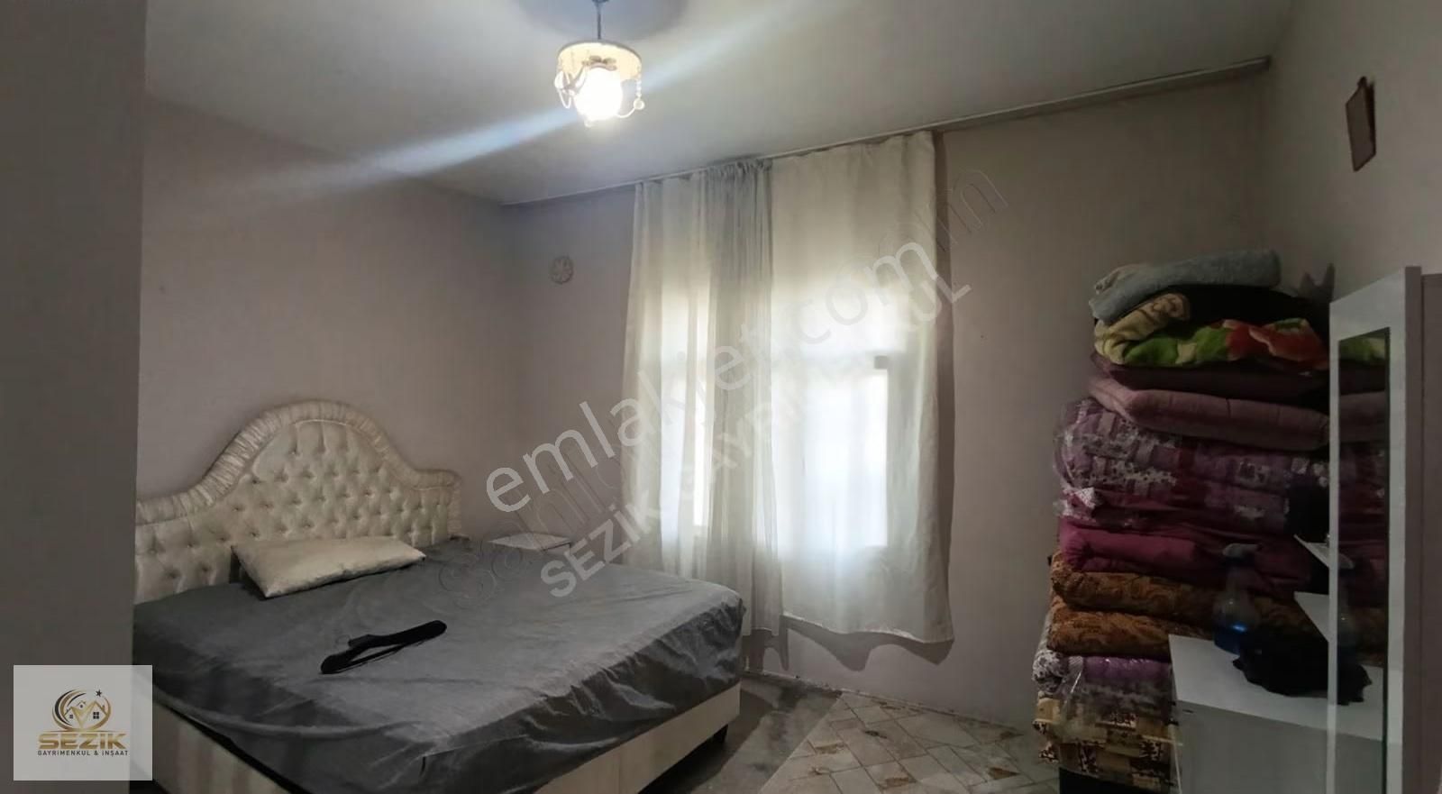 Seyhan Gülbahçe Mh Uygun Fiyata Satılık 3 Katlı Ev Köşebaşı - Görsel 13