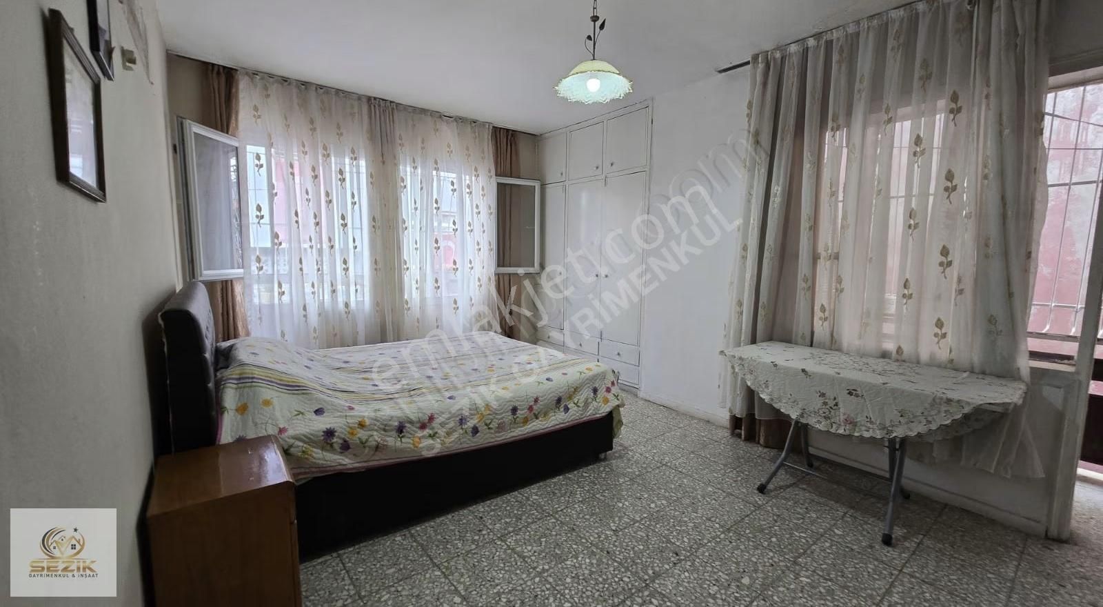 Mithatpaşa'da Metroya Yürüme Mesafesinde 2 Katlı Müstakil Ev Uyg - Görsel 12