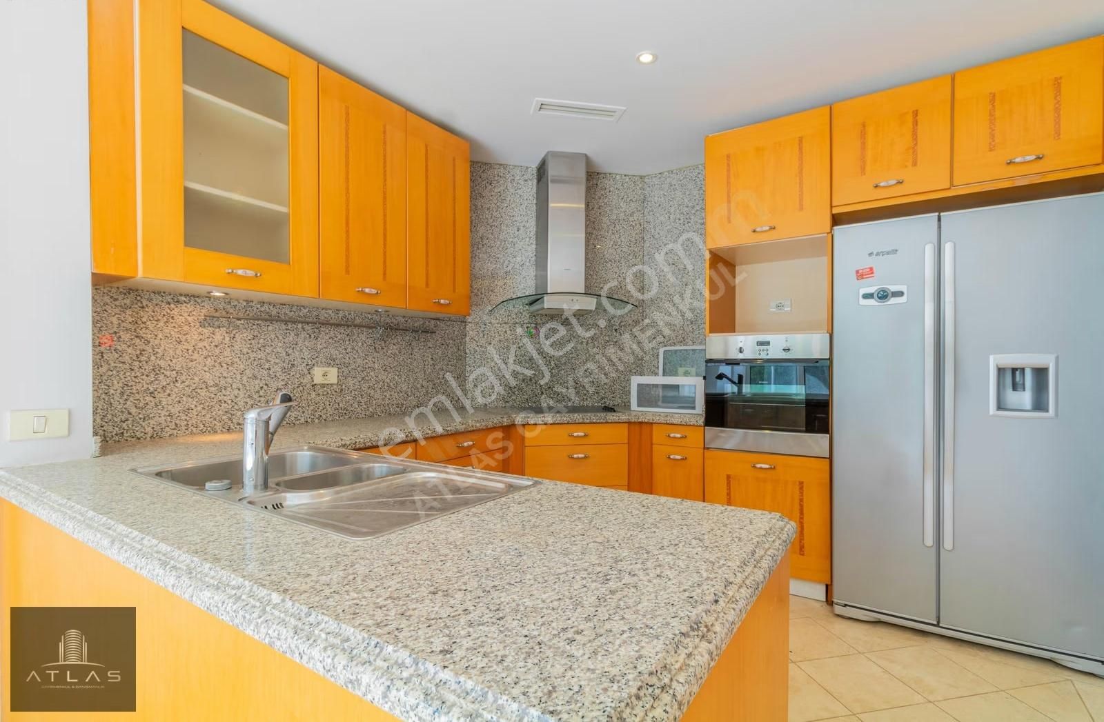 Atlas'tan, Alkent 2000'de, 4+1, 260m2, 2000m2 Arsa, Lüks Villa! - Görsel 14