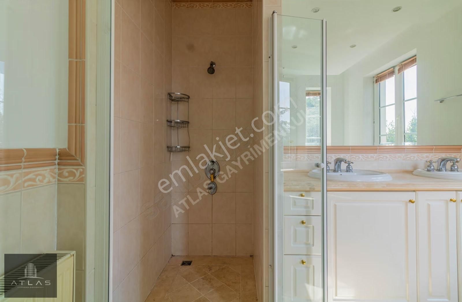 Atlas'tan, Alkent 2000'de, 4+1, 260m2, 2000m2 Arsa, Lüks Villa! - Görsel 3