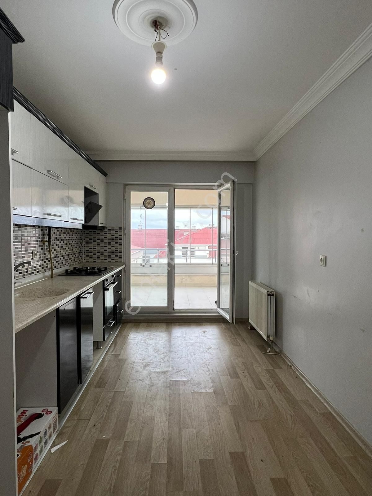 Tekirdağ Kapaklı Da 19 Mayıs M. Site İçinde Havuzlu Lüks 2+1 Daire - Görsel 12