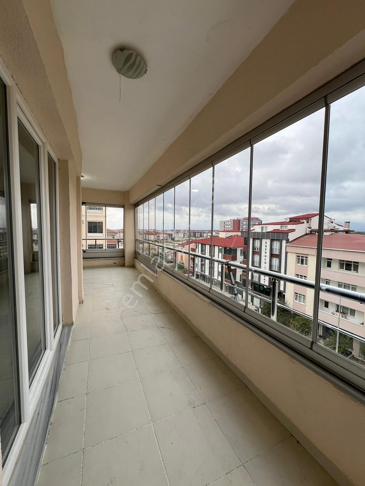 Tekirdağ Kapaklı Da 19 Mayıs M. Site İçinde Havuzlu Lüks 2+1 Daire - Görsel 22