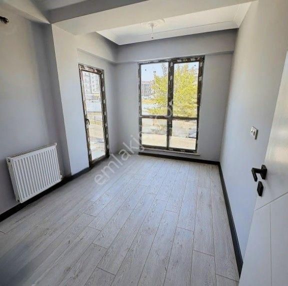 Şeyhsinan Kervancı Arkasında 85m2 2+1 Amerikan Mutfaklı İskanlı - Görsel 13