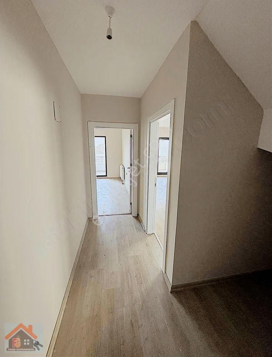 Çınarcık Merkezde Satılık Deniz Manzaralı Ara Dubleks Daire - Görsel 8