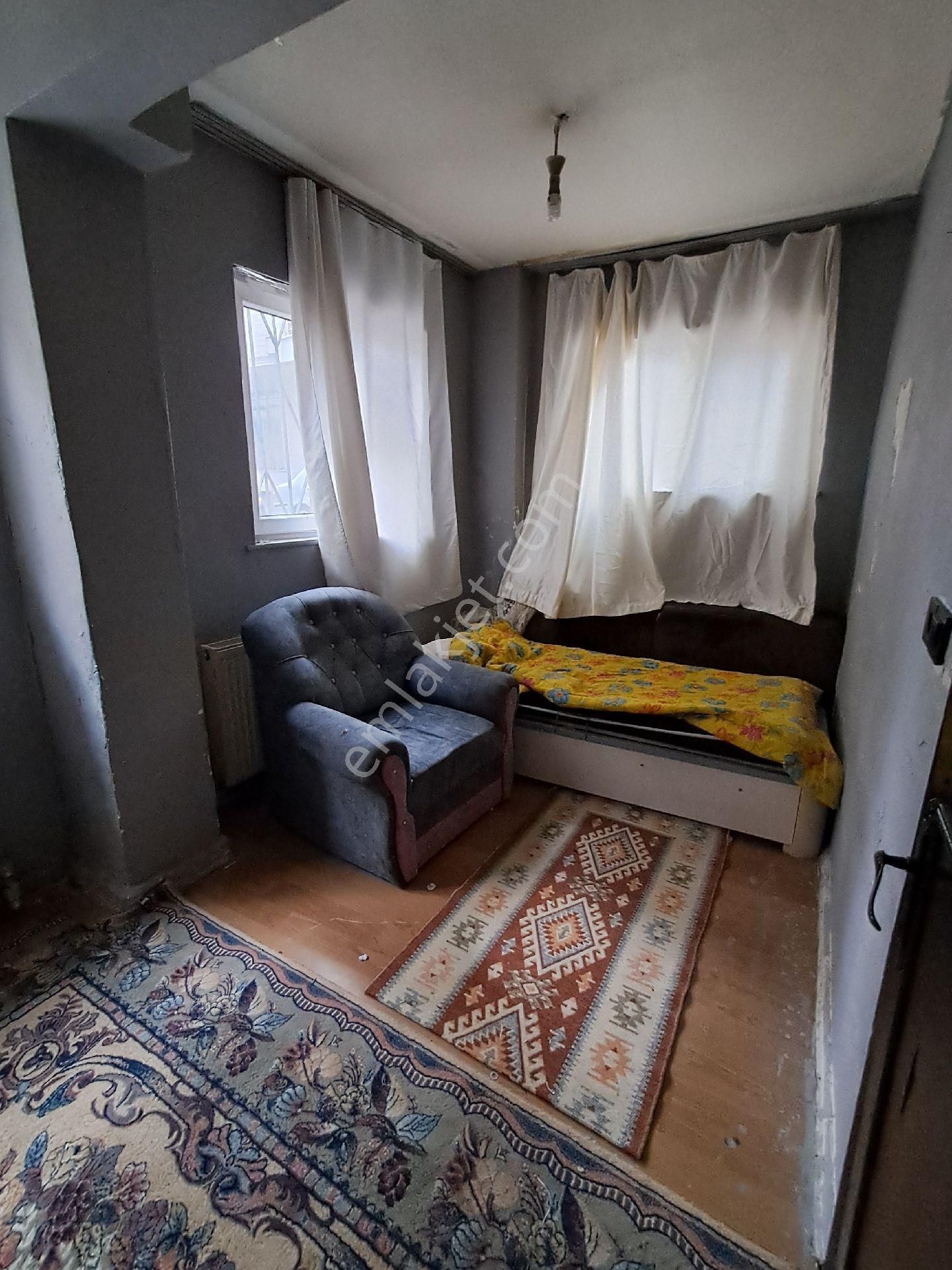 Yenimahallede 1+1 Satılık Daire (hissesi 20)