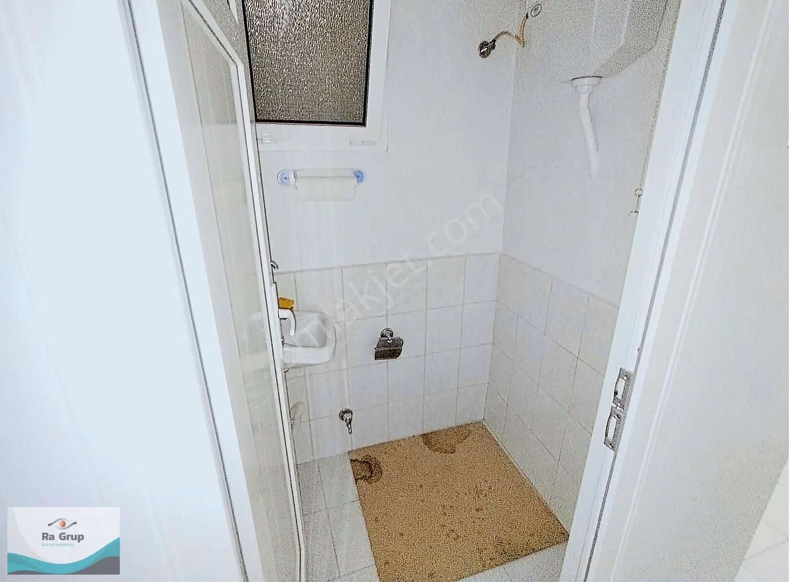 Karşıyaka Alaybey'de Sahile Yakın Bakımlı 3+1 Daire E-41 - Görsel 3