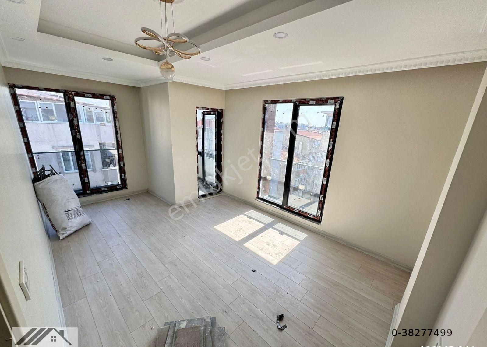 Lale Yapı'dan Cebeci Mah 2+1 85m² Sıfır Köşe Başı Ara Kat Daire