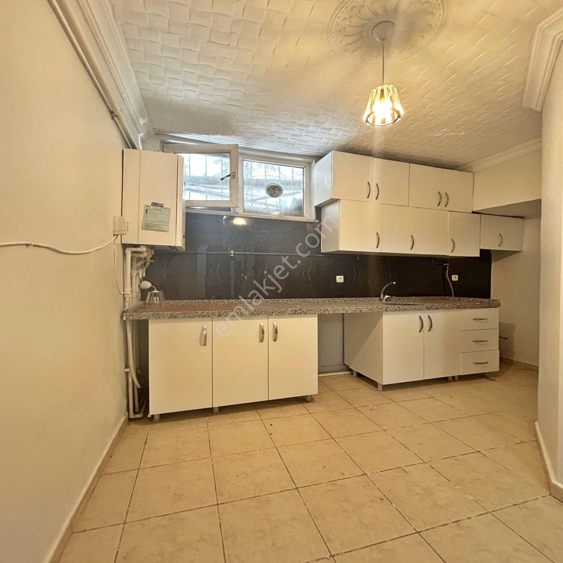 2+1 Merkezi Konumda Bahçeli Bahçekatı Satılık Daire - Görsel 26