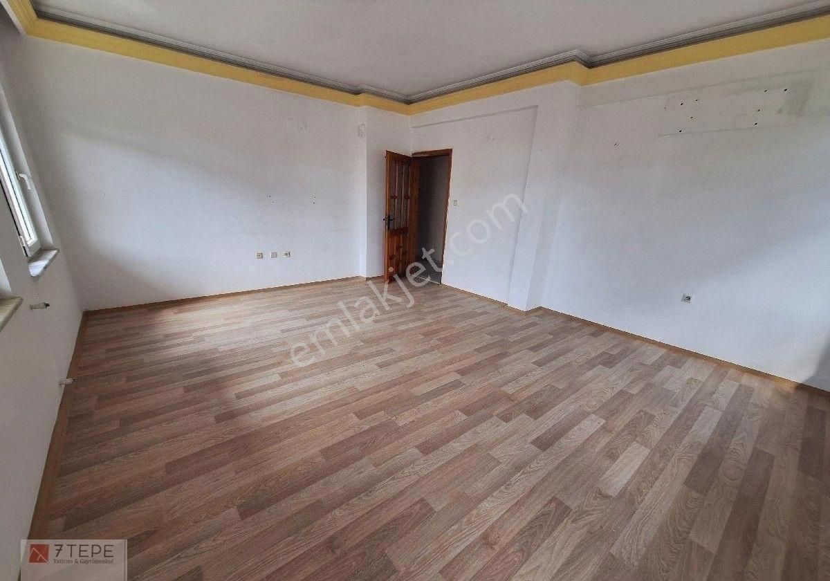 Bahçelievler Mah Kiralık 2+1 Arakat Daire