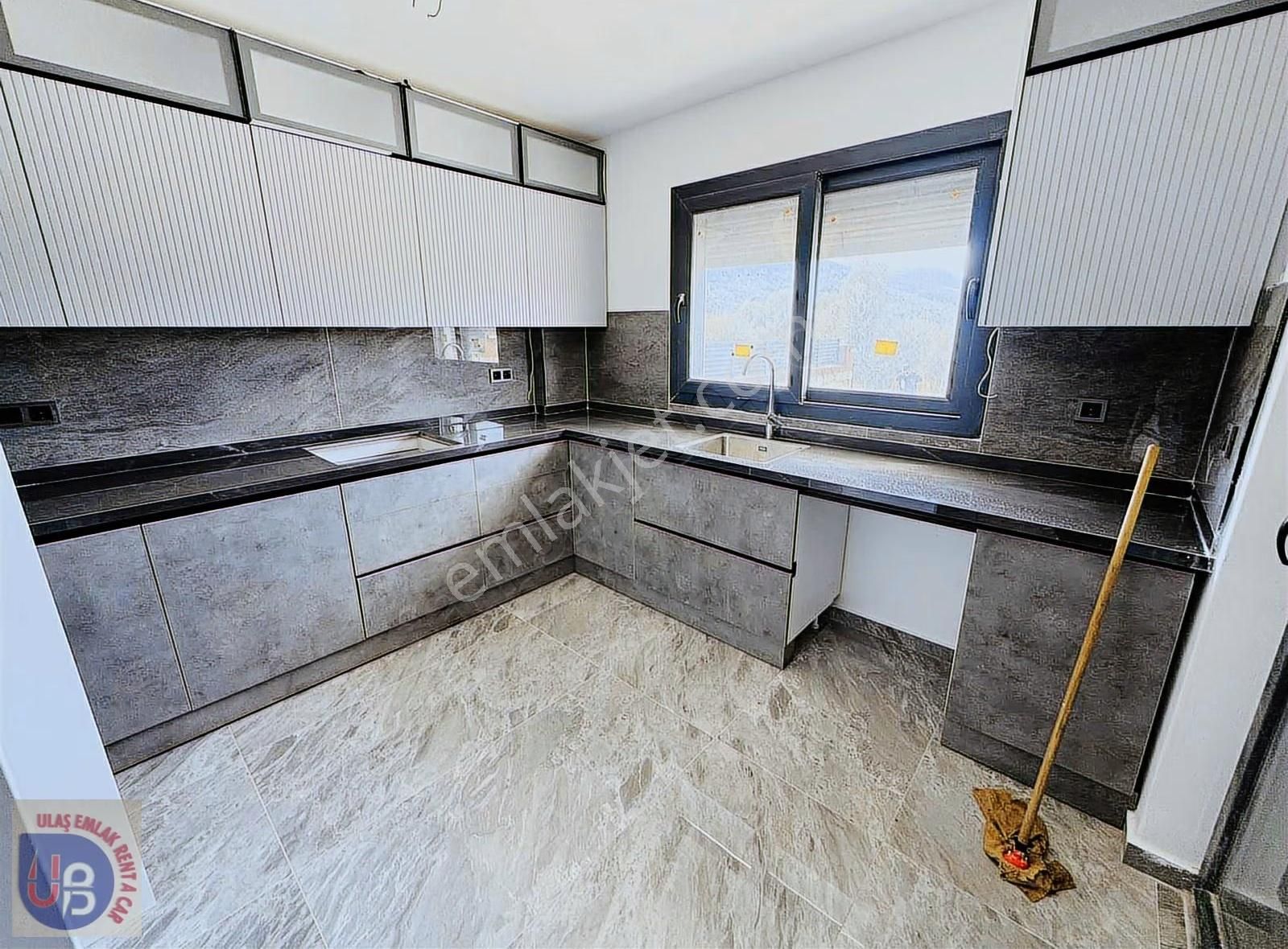 Didim Akbük'te Köşe Konum Önü Açık Uygun Fiyatlı Villa - Görsel 16