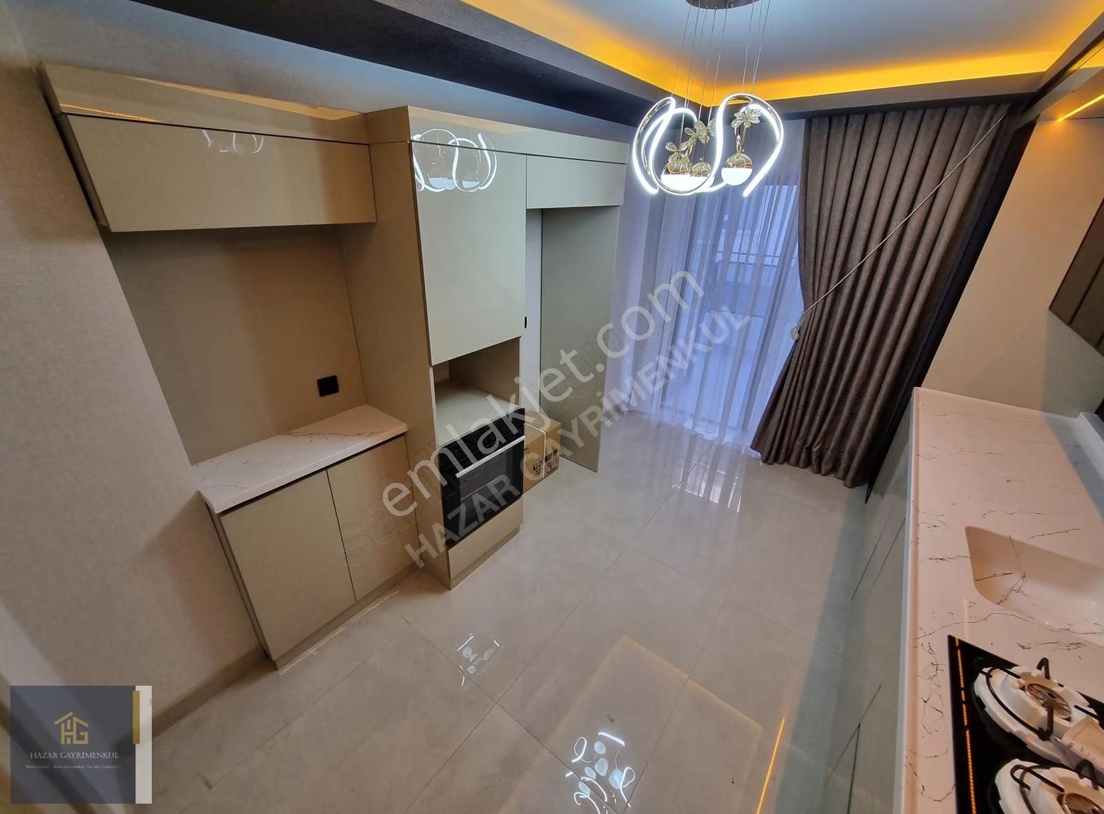 Hazardan Mendereste Cadde Cephe Ful Yapılı Ultra Lüx 3+1 Daire - Görsel 7