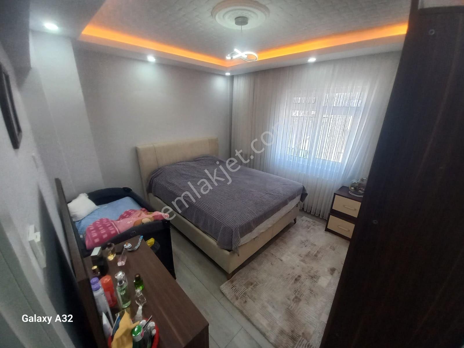 Fuul Yapılı 3+1 Bir Oda Bağımlı Ara Katta - Görsel 12